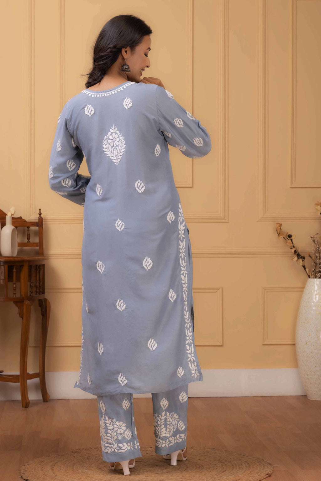 Karigiri Dusty Blue Chikankari Hand Embroidered Muslin Kurti Set with White Floral Motifs, 3/4 Sleeves