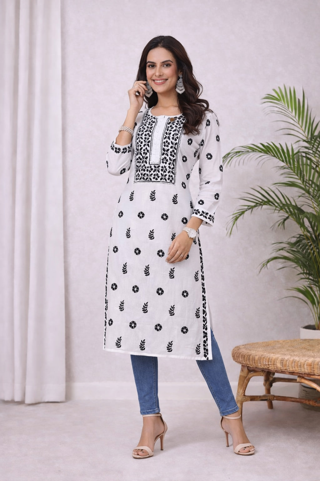 Karigiri White & Black Lucknowi Chikankari Cotton Kurta_KF0214