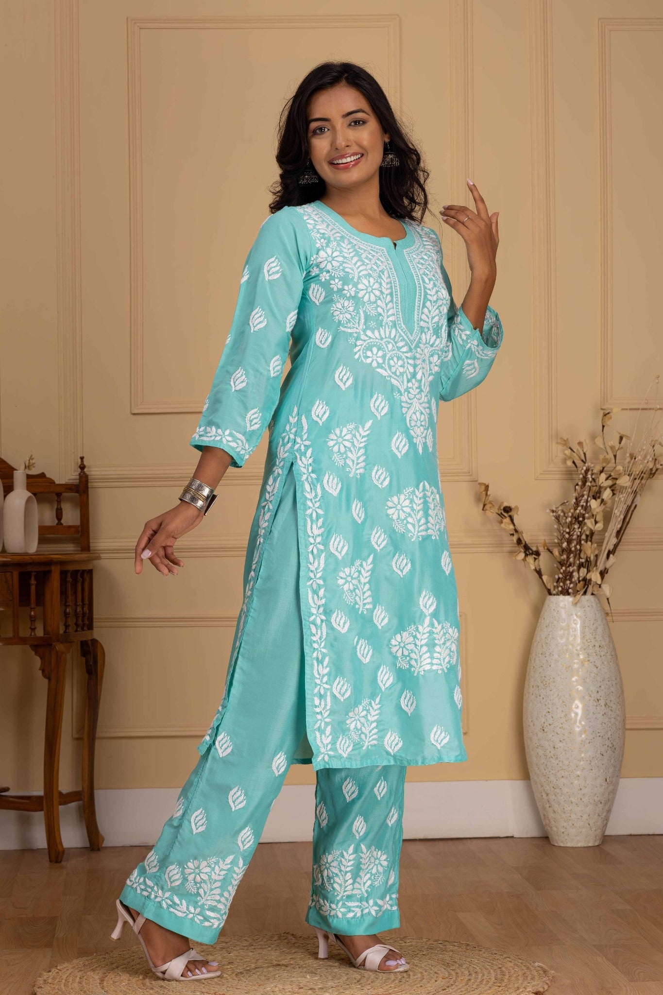 Karigiri Aqua Green Chikankari Hand Embroidered Muslin Kurti Set with White Floral Motifs, 3/4 Sleeves