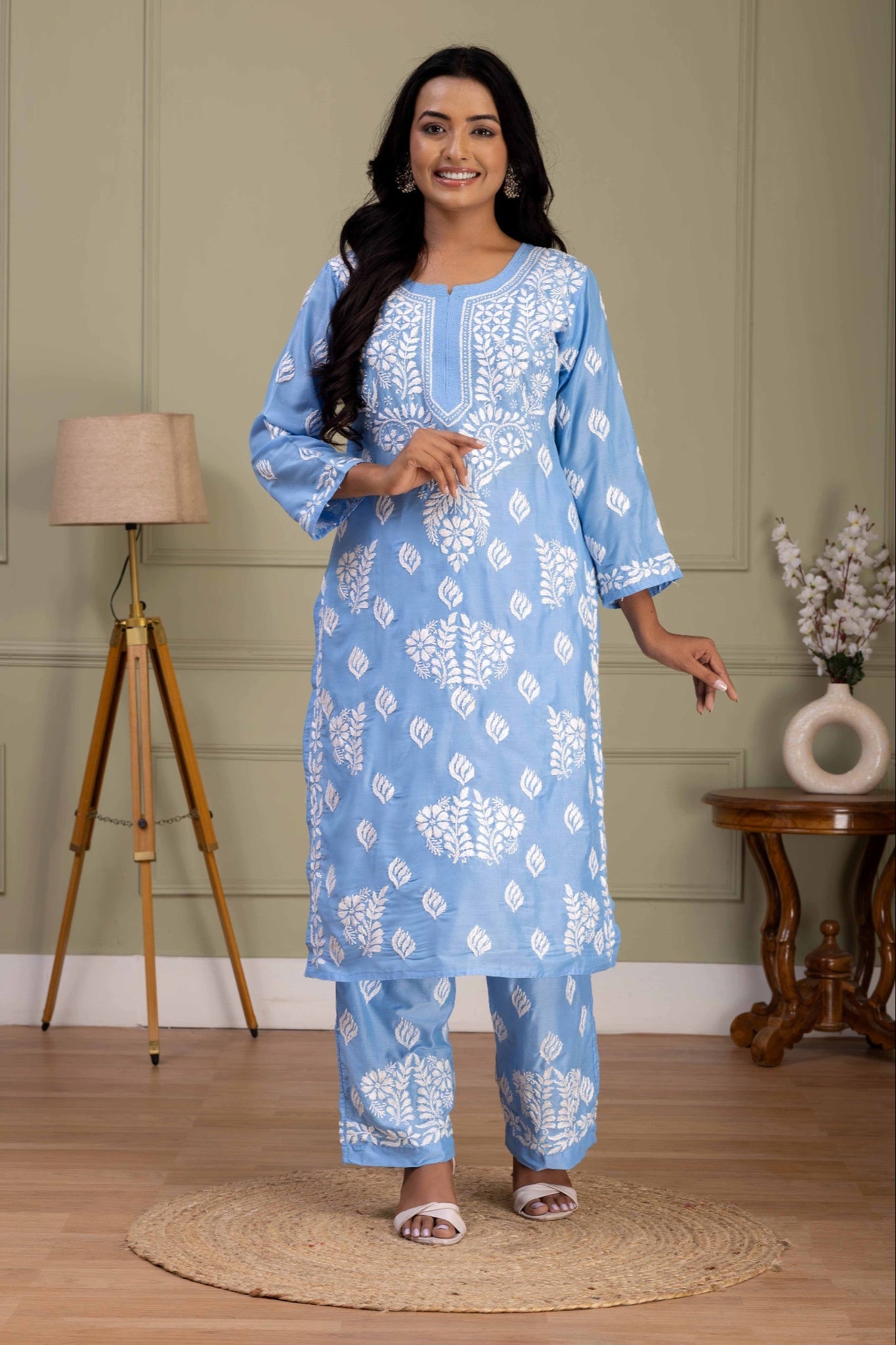Karigiri Powder Blue Chikankari Hand Embroidered Muslin Kurti Set with White Floral Motifs, 3/4 Sleeves