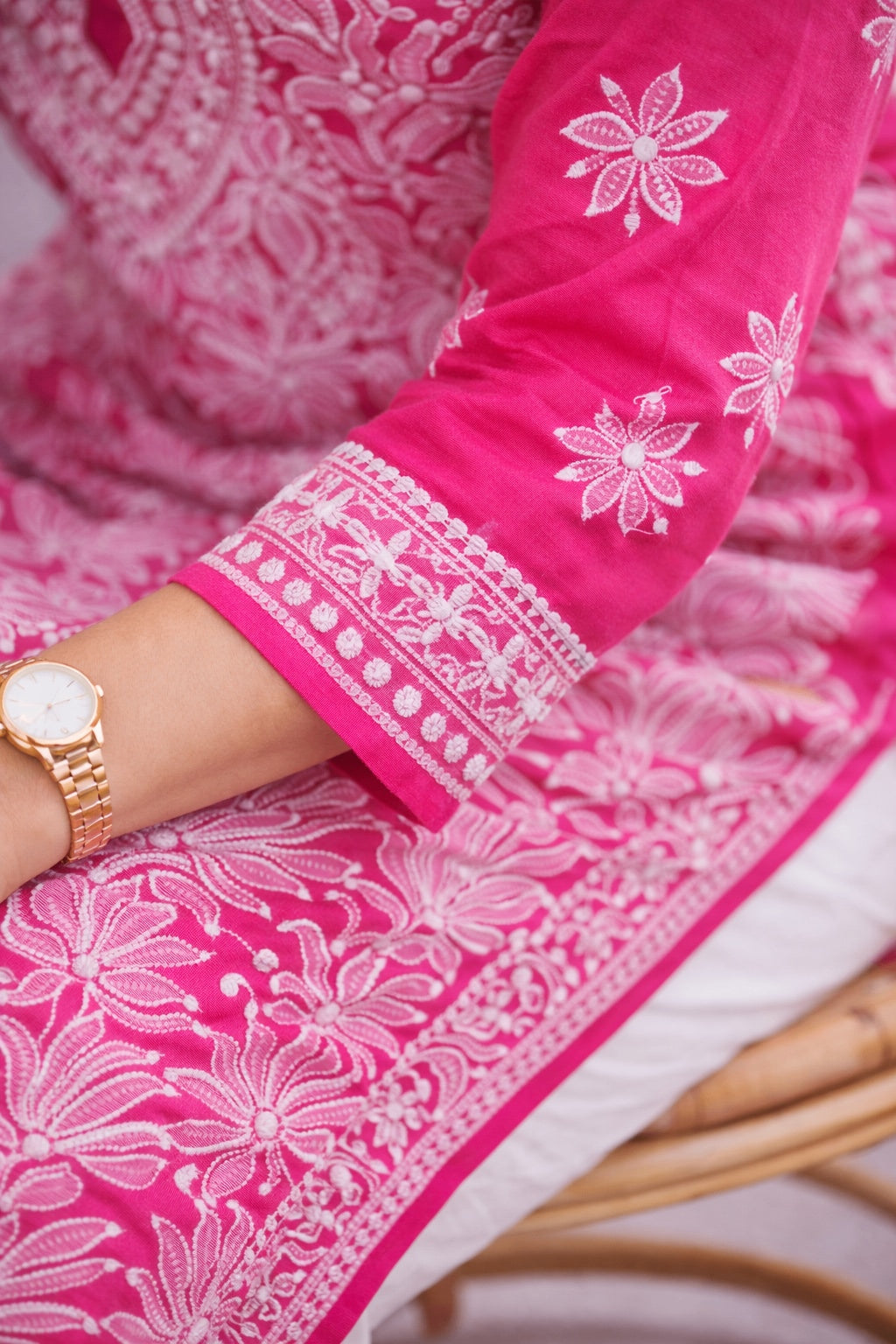 Karigiri Rani Pink Chikankari Georgette Kurti_KF0069