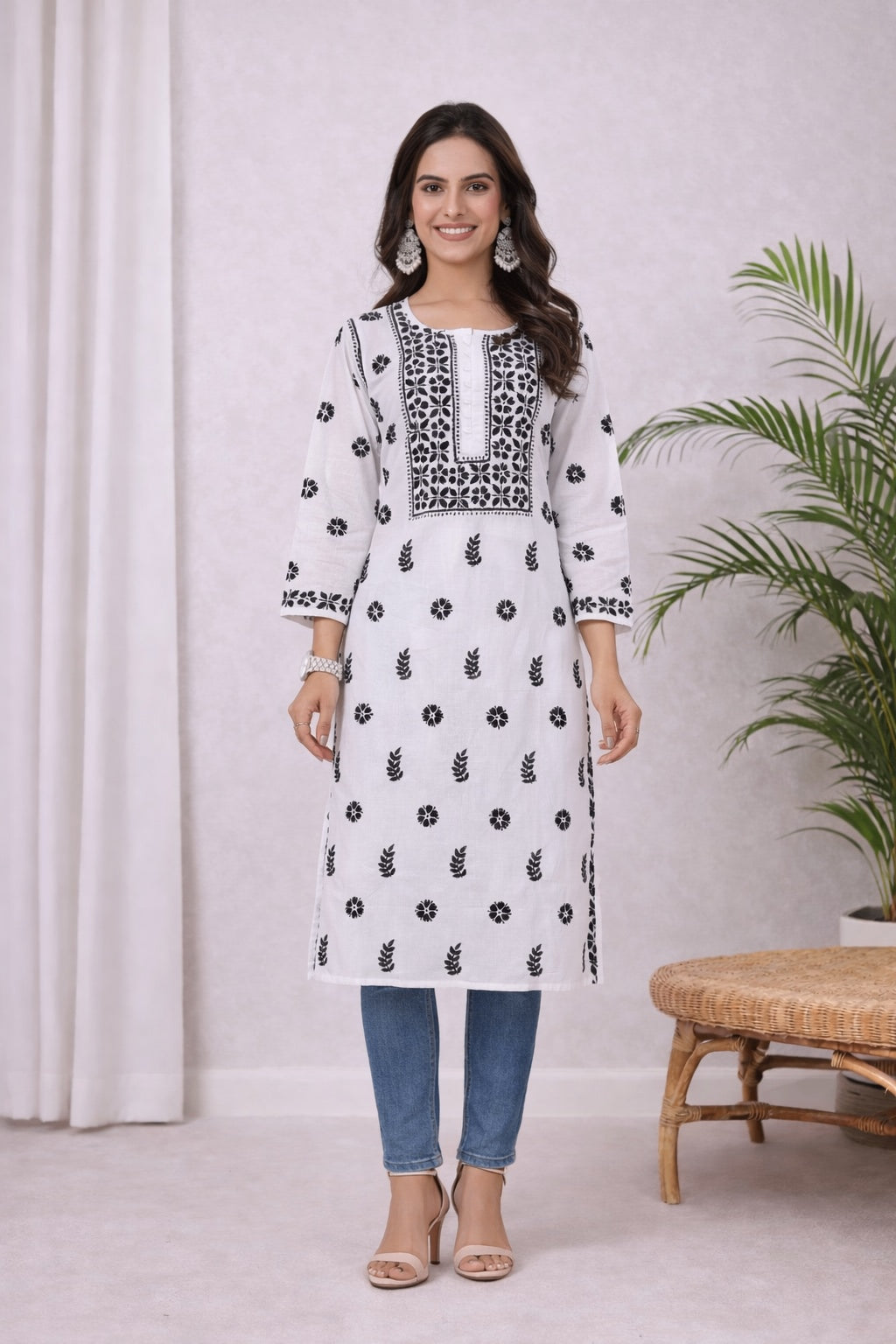 Karigiri White & Black Lucknowi Chikankari Cotton Kurta_KF0214