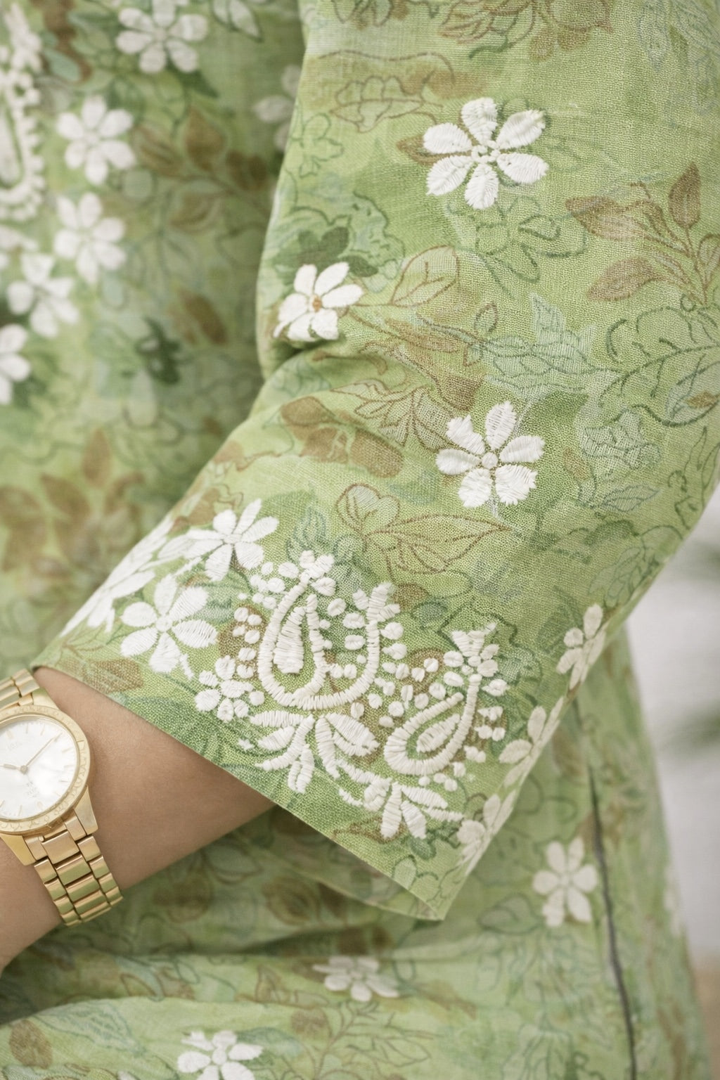 Karigiri Sage Green Floral Chikankari Printed Cotton Kurti Set_KF0167